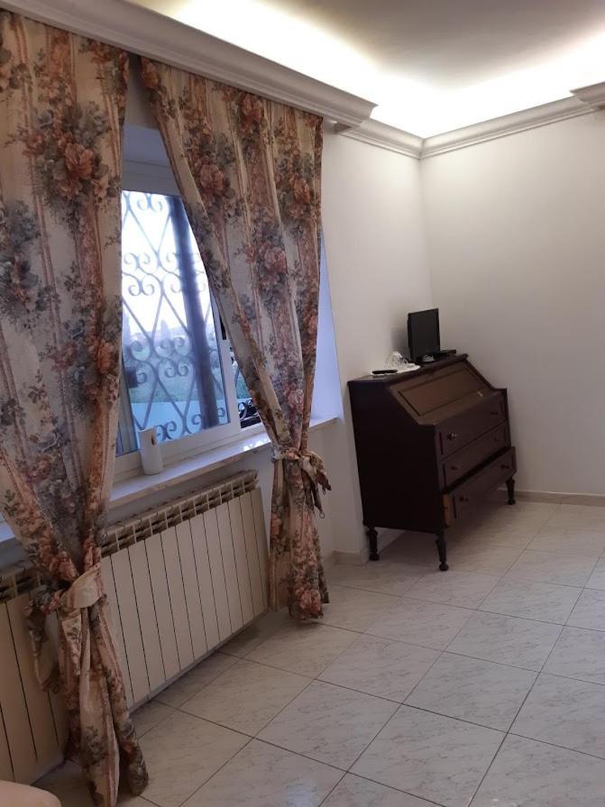 Villa La Casa Tra Gli Ulivi Di Fonte Nuova 2 Mentana Exterior foto