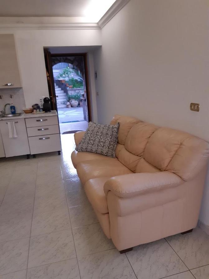 Villa La Casa Tra Gli Ulivi Di Fonte Nuova 2 Mentana Exterior foto
